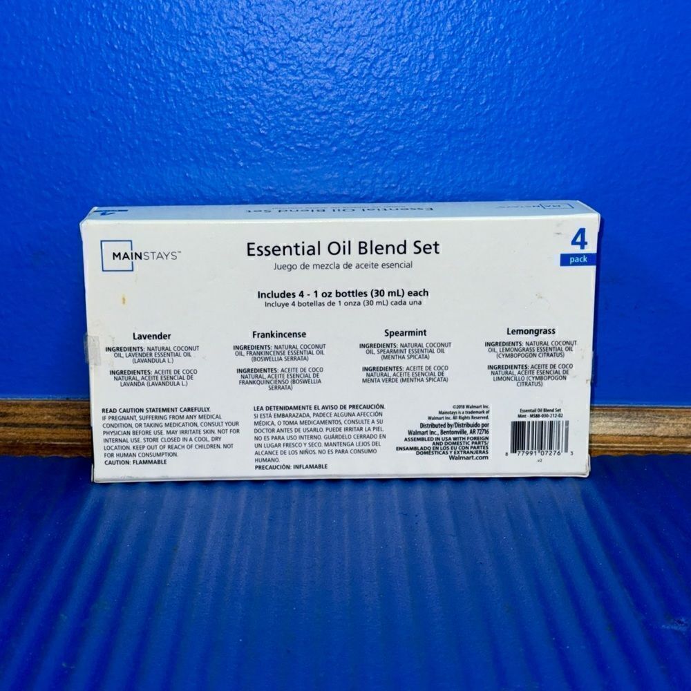 NEW MainStays Essential Oil Diffuser With 4 Oils - Picture 2 of 2